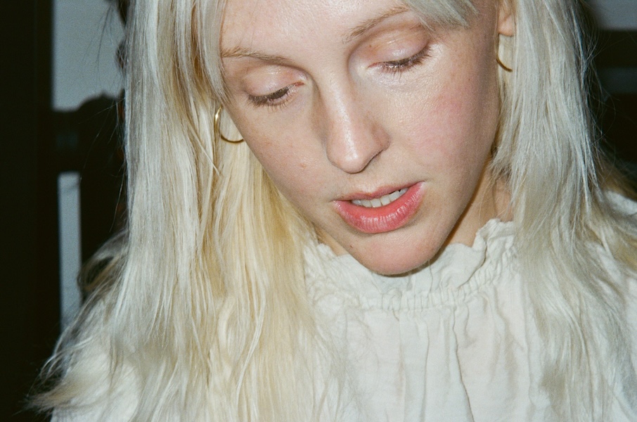 Laura Marling - © Tamsin Topolski