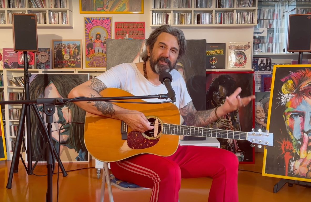 Omar Pedrini - Hey Hey, My My - Neil Young Cover - Live - Jam TV